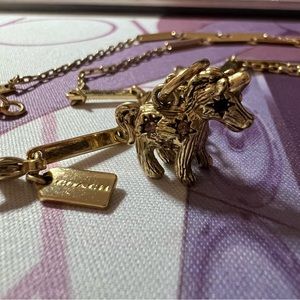 Gold plated horse necklace chain coach pink swarovski